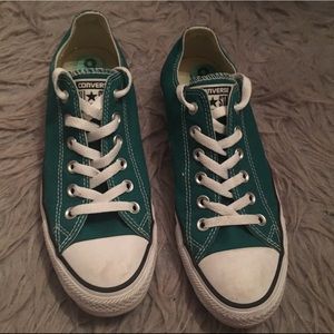 Blue Lowtop Converse Allstar